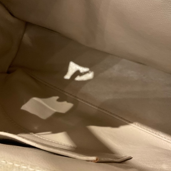 Chanel Bag - Picture 7 of 9